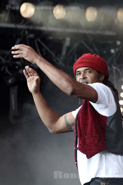 YANNICK NOAH - 2011-09-18 - LA COURNEUVE - Parc Departemental - Grande Scene - 